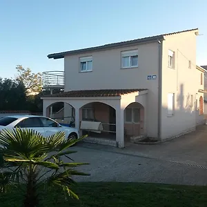 Apartman Turanj Turanj